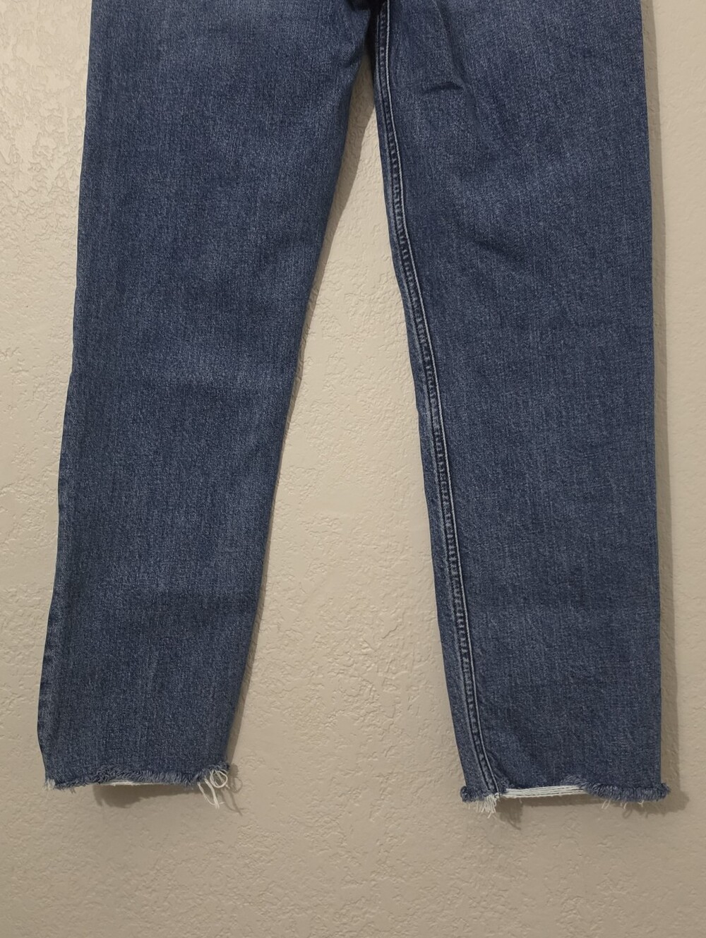Agolde Kye Mid Rise Straight Crop Ankle Jeans In Mirage Med Wash Womens 23 - Picture 8 of 12